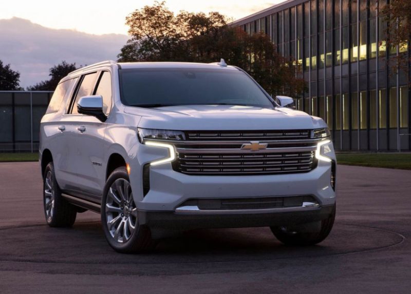 Prices and Specifications for Chevrolet Suburban LS 2023 in Saudi